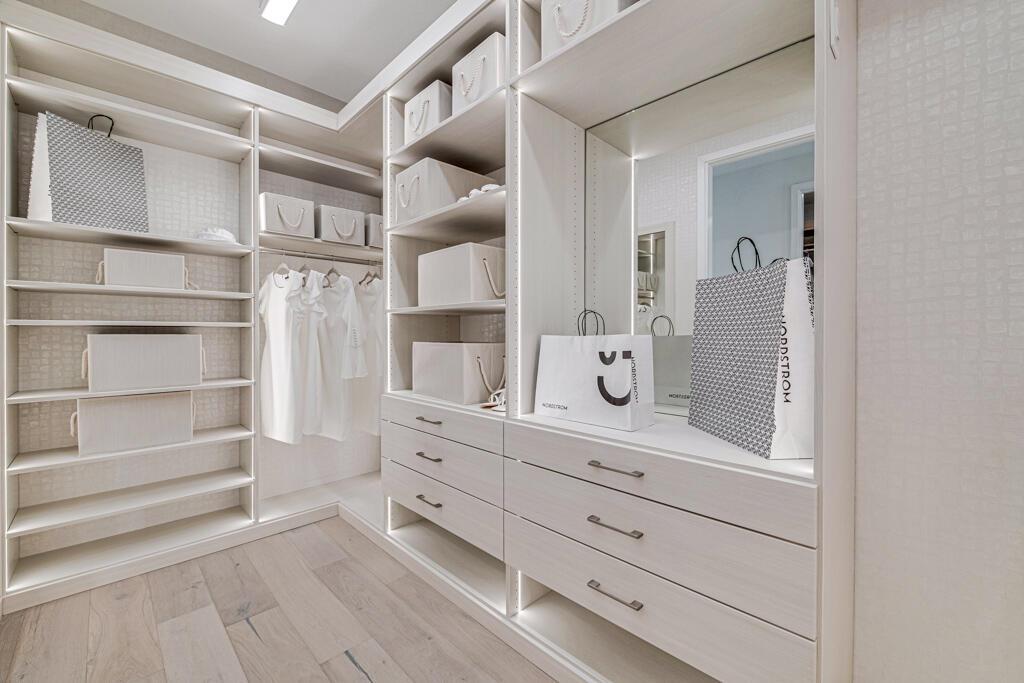 AVENIR POD - Residential