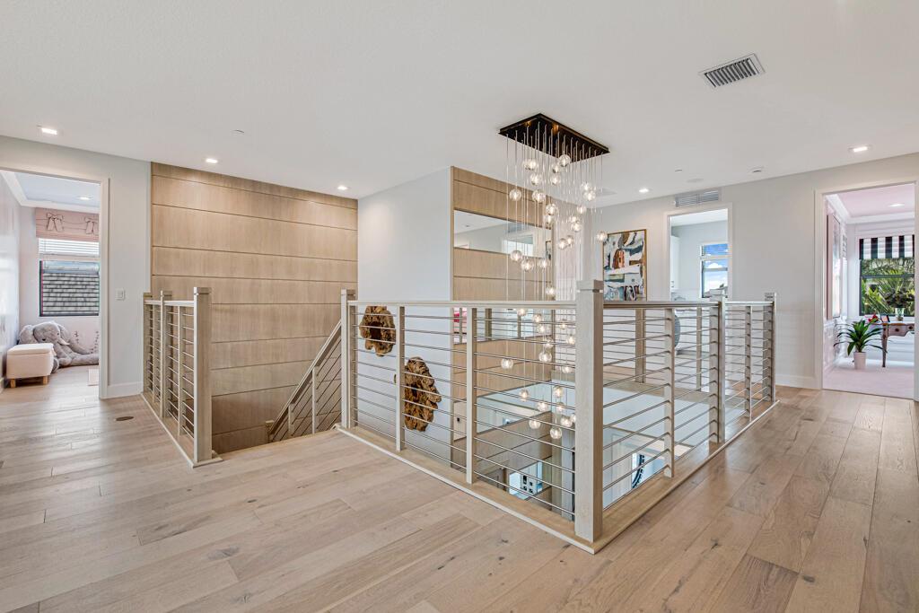 AVENIR POD - Residential