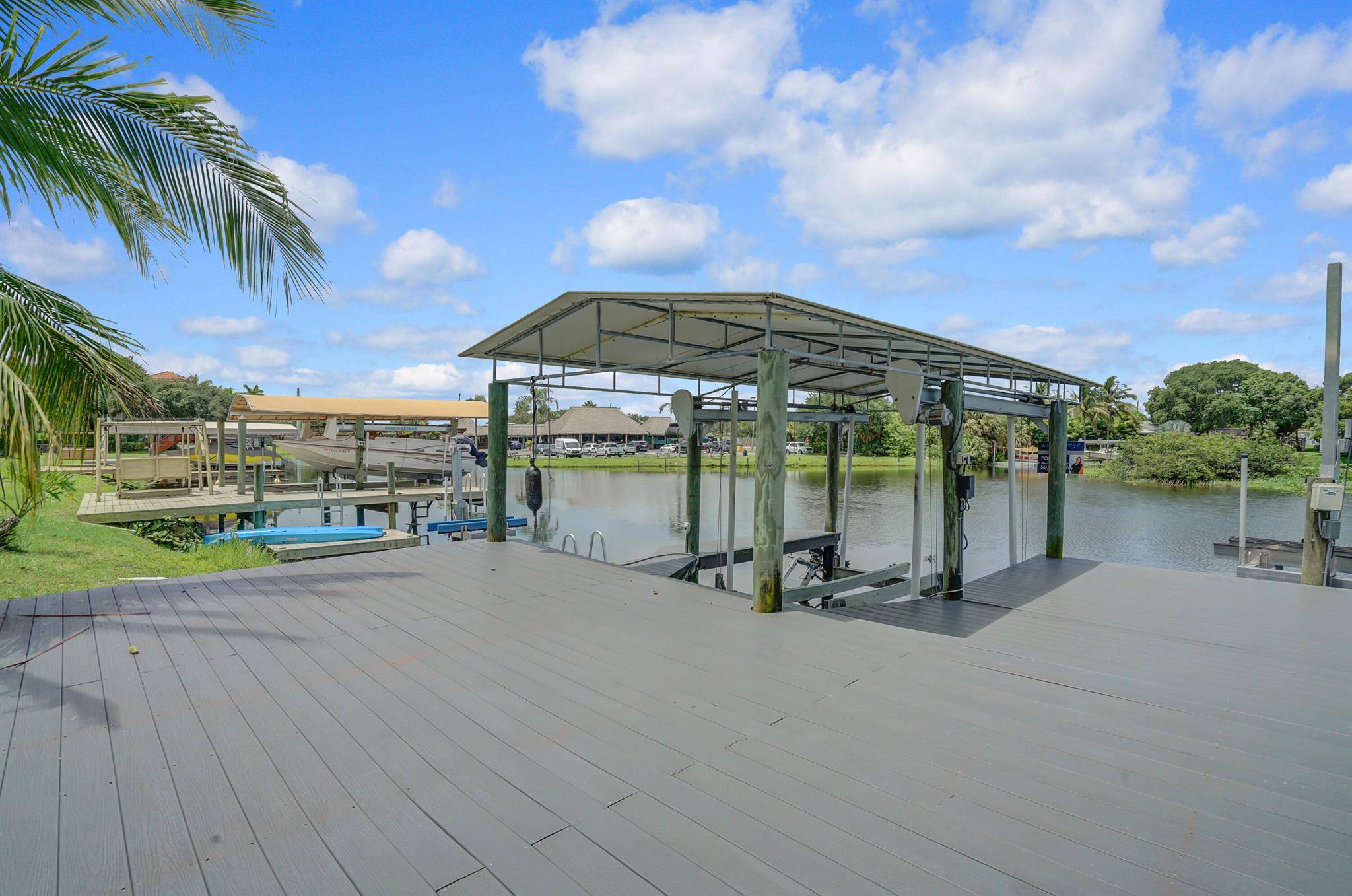 Locher - Residential