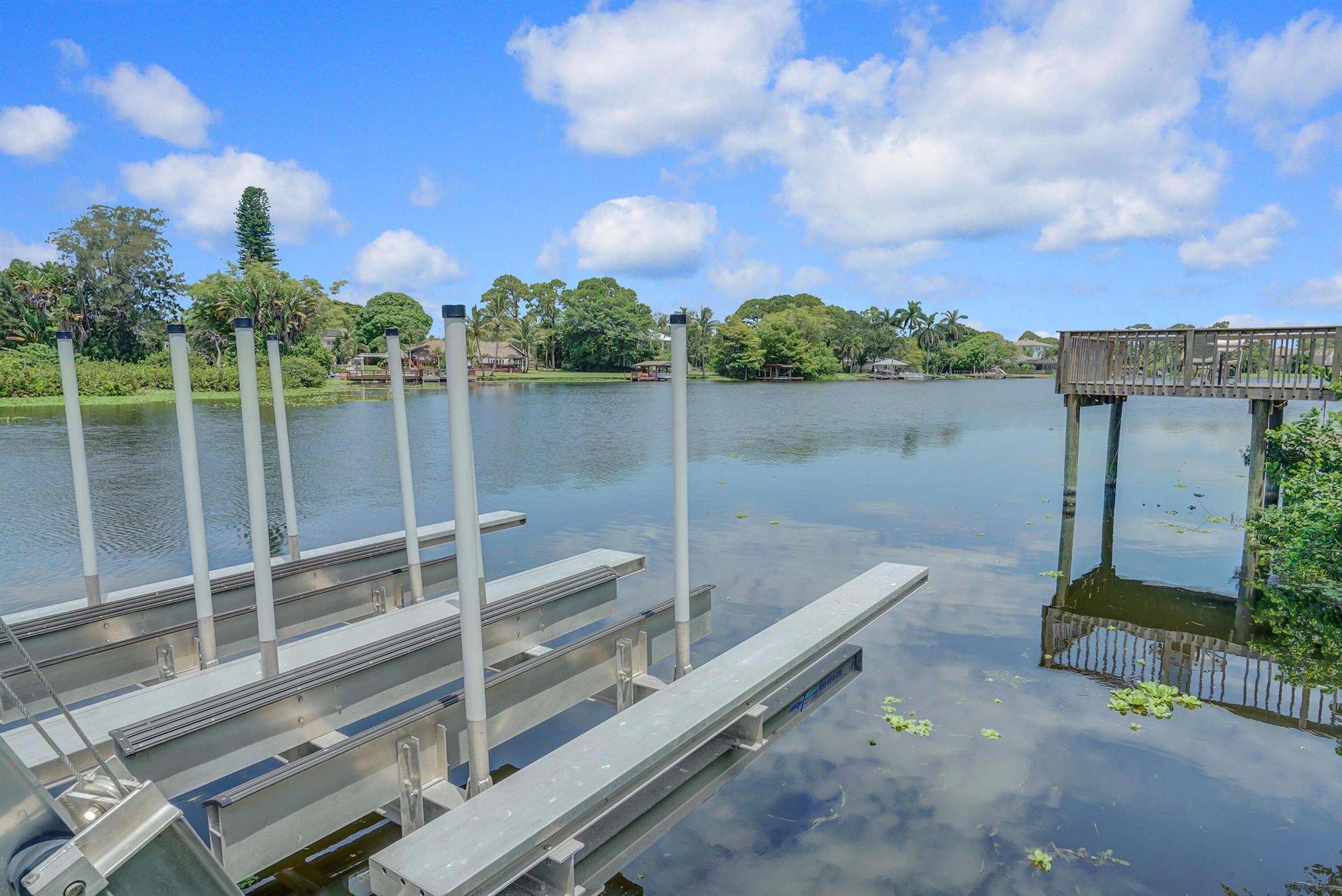 Locher - Residential