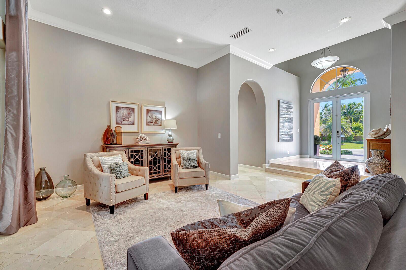 Locher - Residential