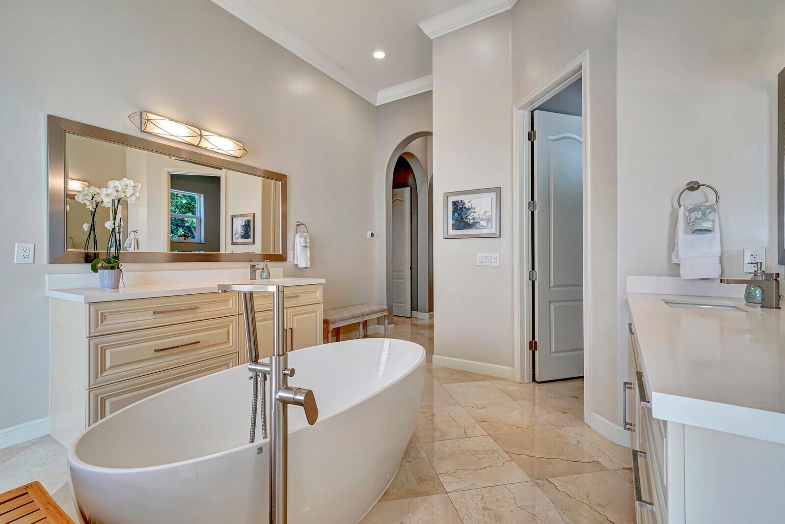 Locher - Residential