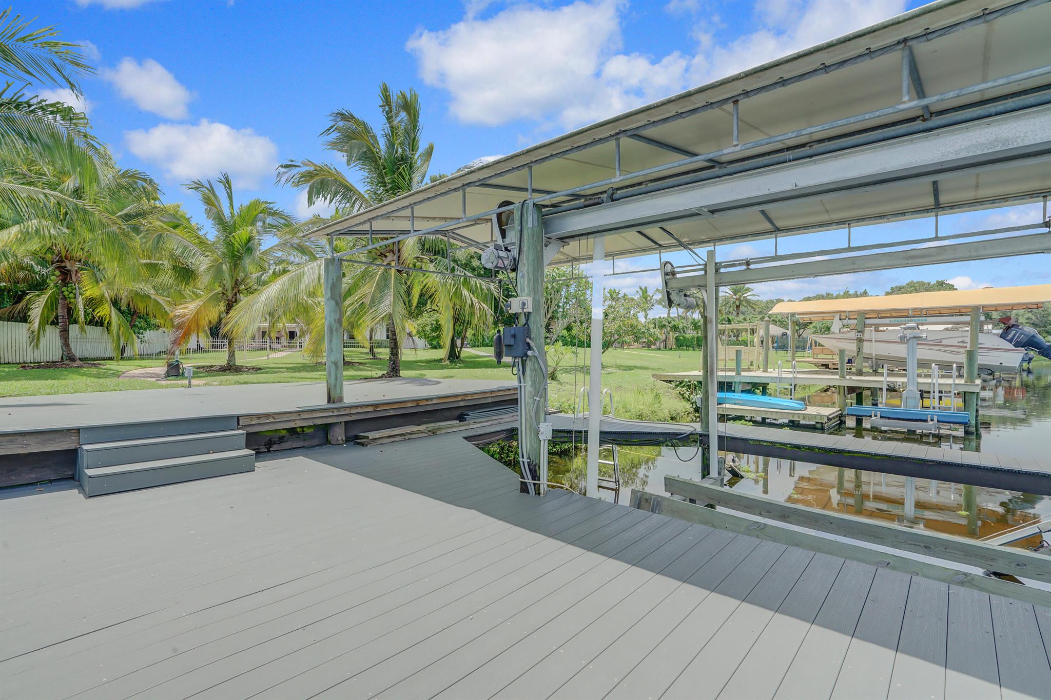 Locher - Residential