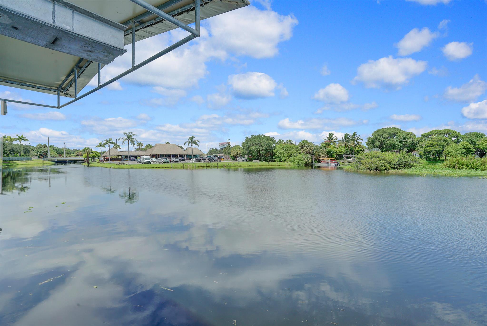 Locher - Residential