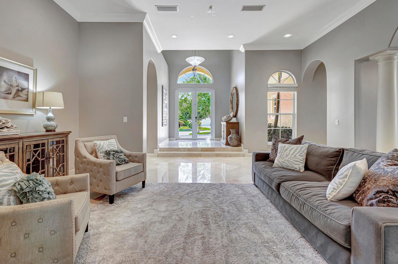 Locher - Residential