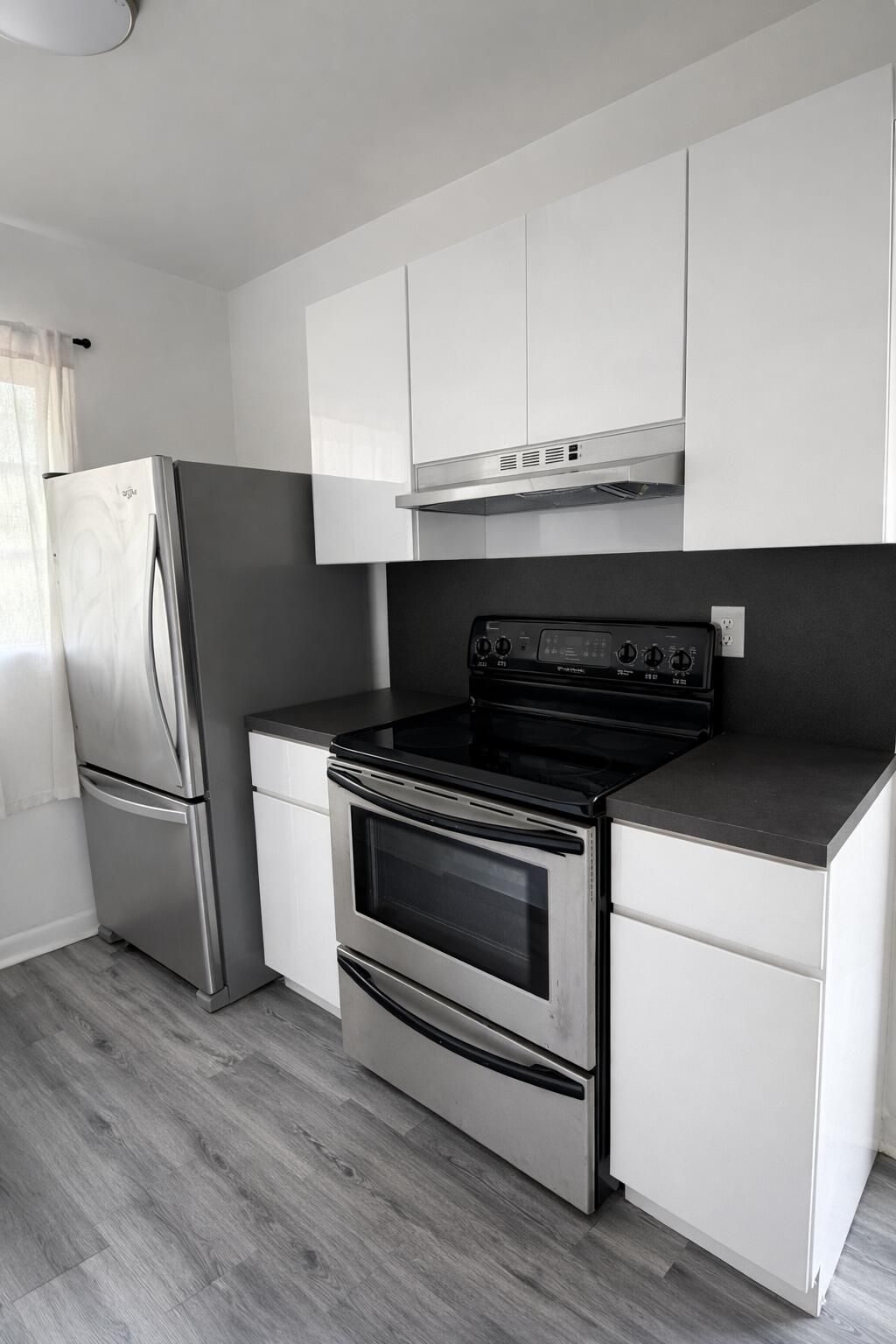 Photo of 1500 S 20th Avenue, Hollywood, FL 33020 (MLS # B26004858)