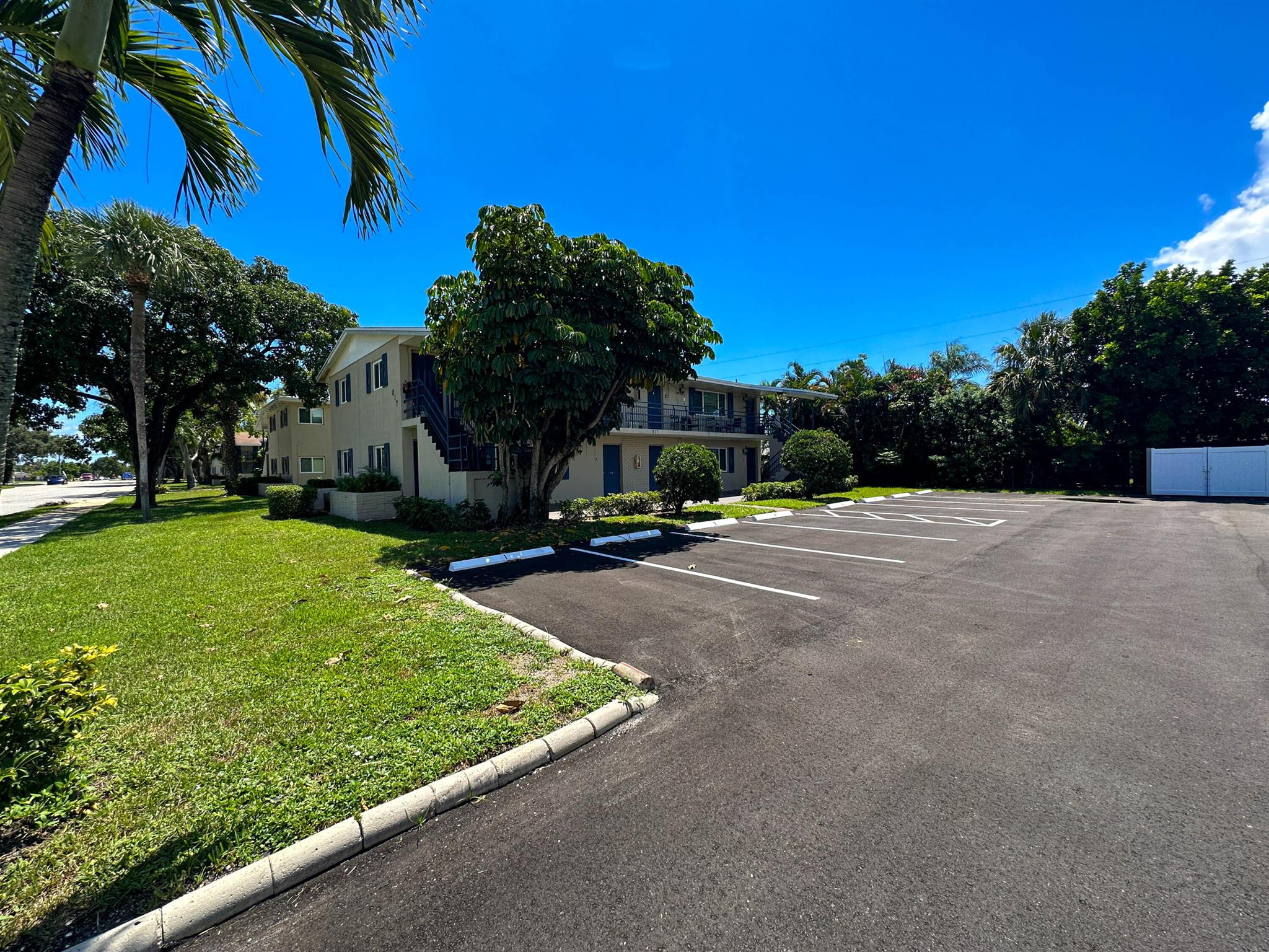 817 Lighthouse Drive A,B,C,D