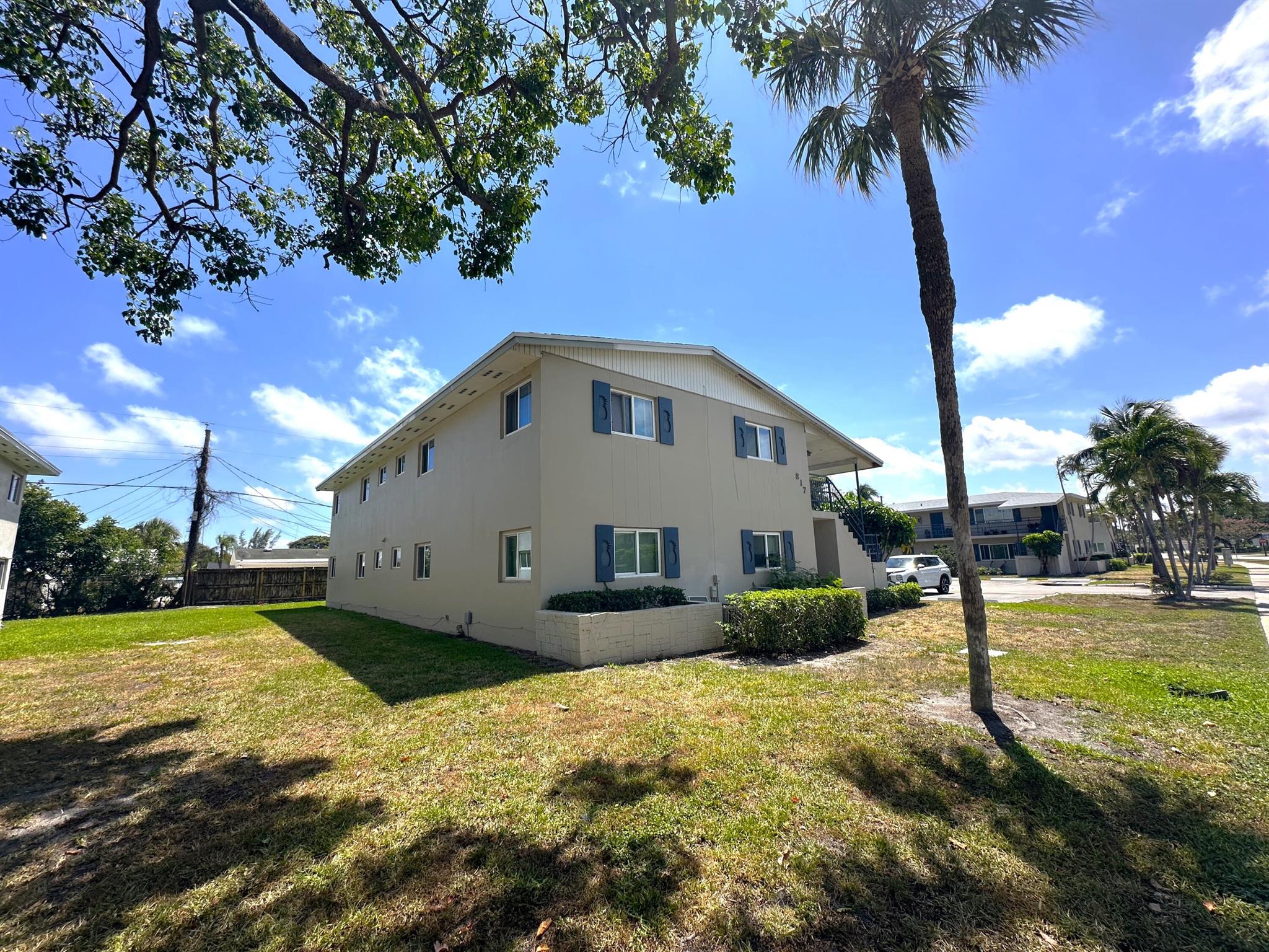 817 Lighthouse Drive A,B,C,D