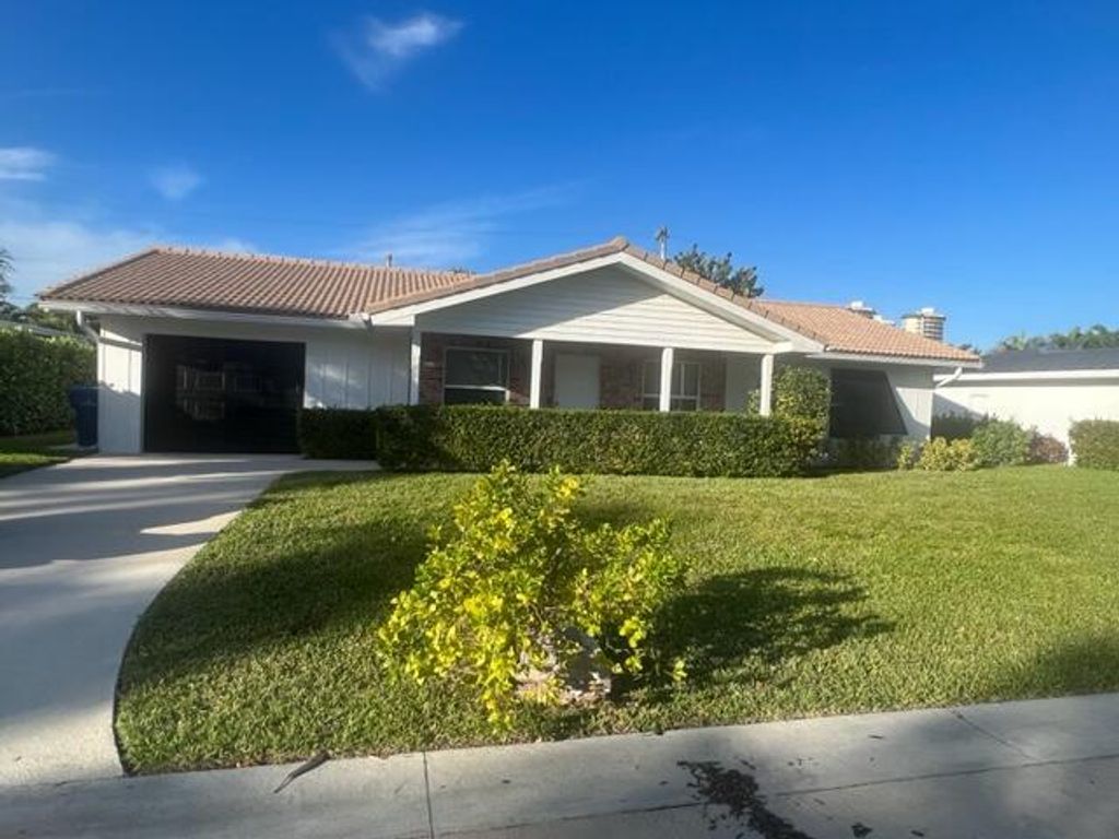Photo of 1260 Manor Drive, Riviera Beach, FL 33404 (MLS # R10967155)