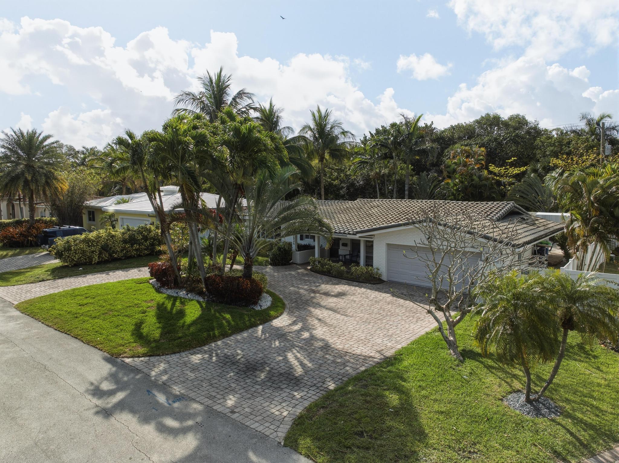 LAUDERDALE BEACH EXT - Residential Lease