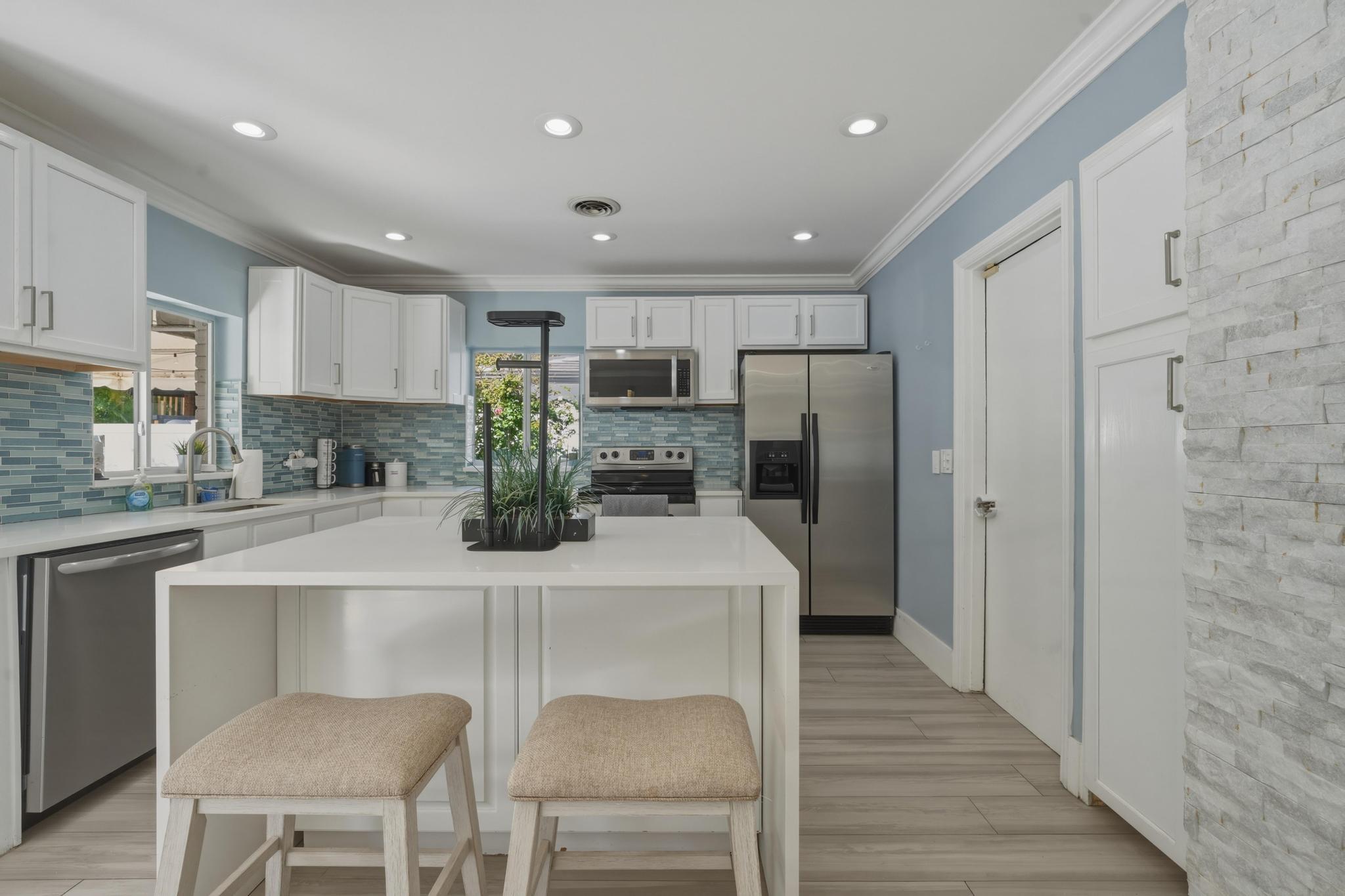 LAUDERDALE BEACH EXT - Residential Lease