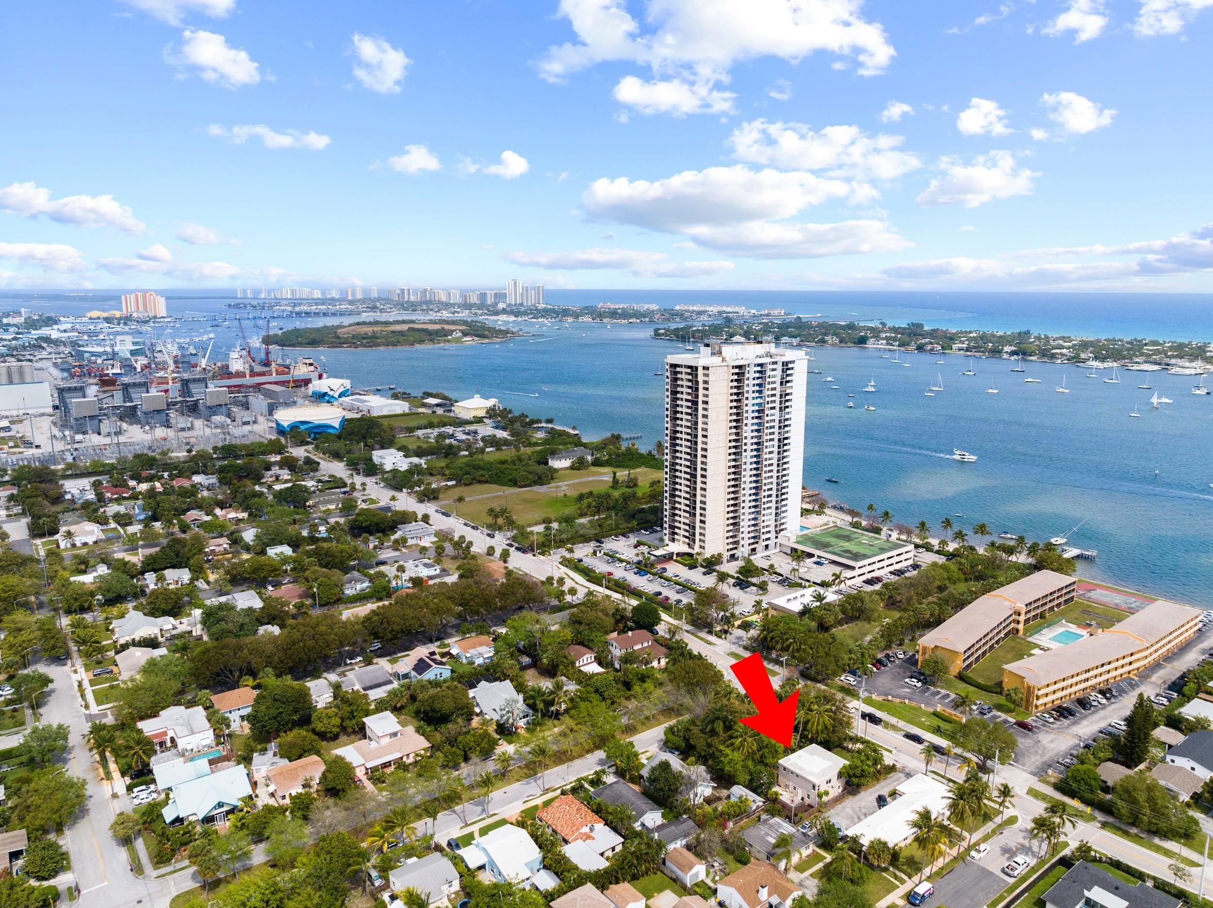 NORTH PALM BCH 3 - Residential Lease