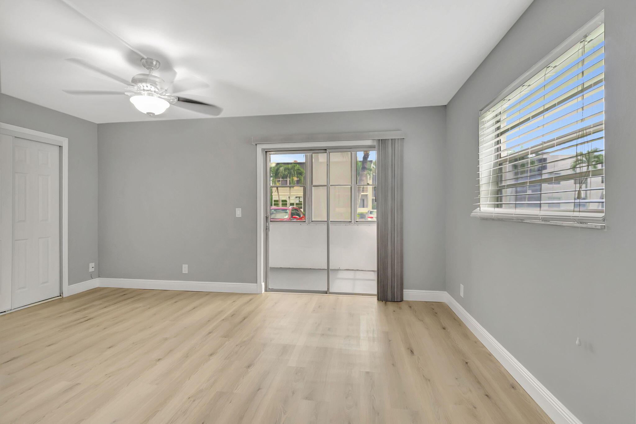 KINGS POINT BURGUNDY COND - Residential Lease