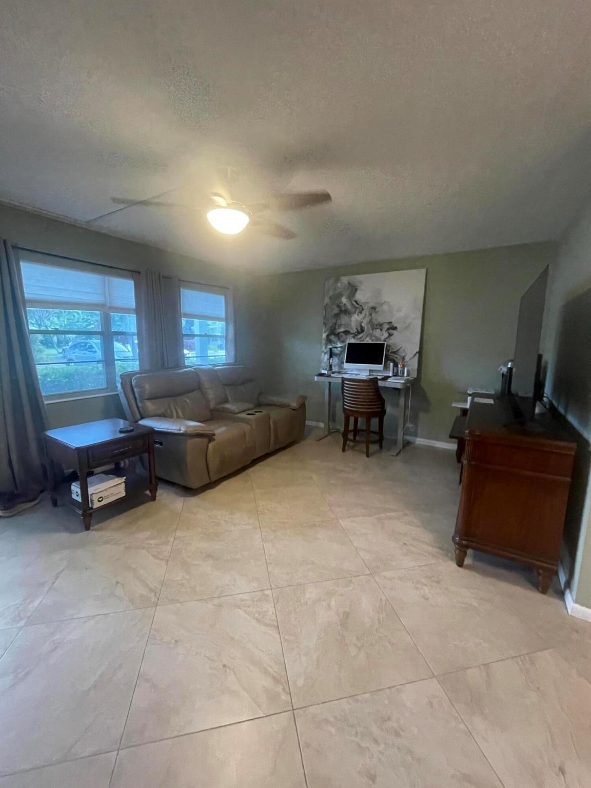 1033 Newport H 1033, Deerfield Beach, FL, 33442/$119,000 1 1033 Newport H 1033