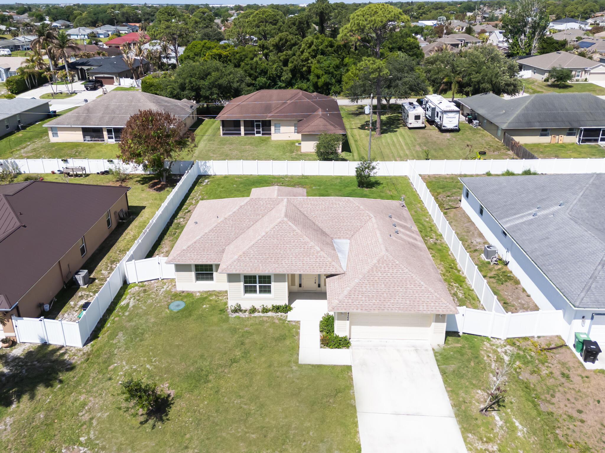 PORT ST LUCIE SECTION 33 - Residential