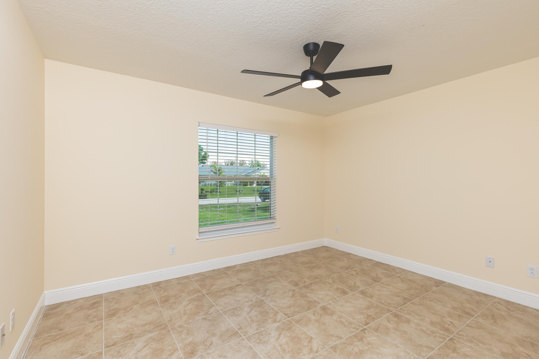 PORT ST LUCIE SECTION 33 - Residential