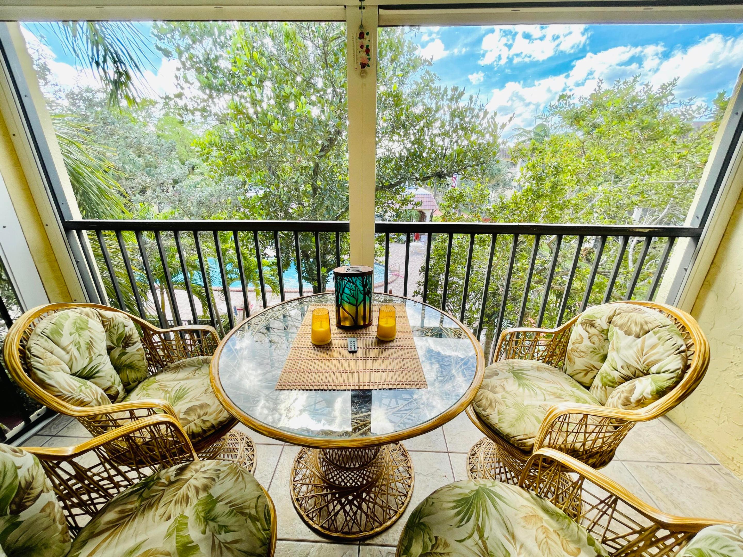 BARCELONA CONDO NORTH BLDG 400 - Residential