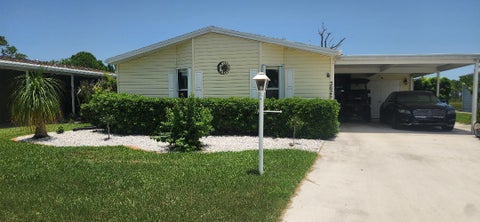 Photo of 3625 Red Tailed Hawk Drive, Port Saint Lucie, FL 34952 (MLS # B26057440)