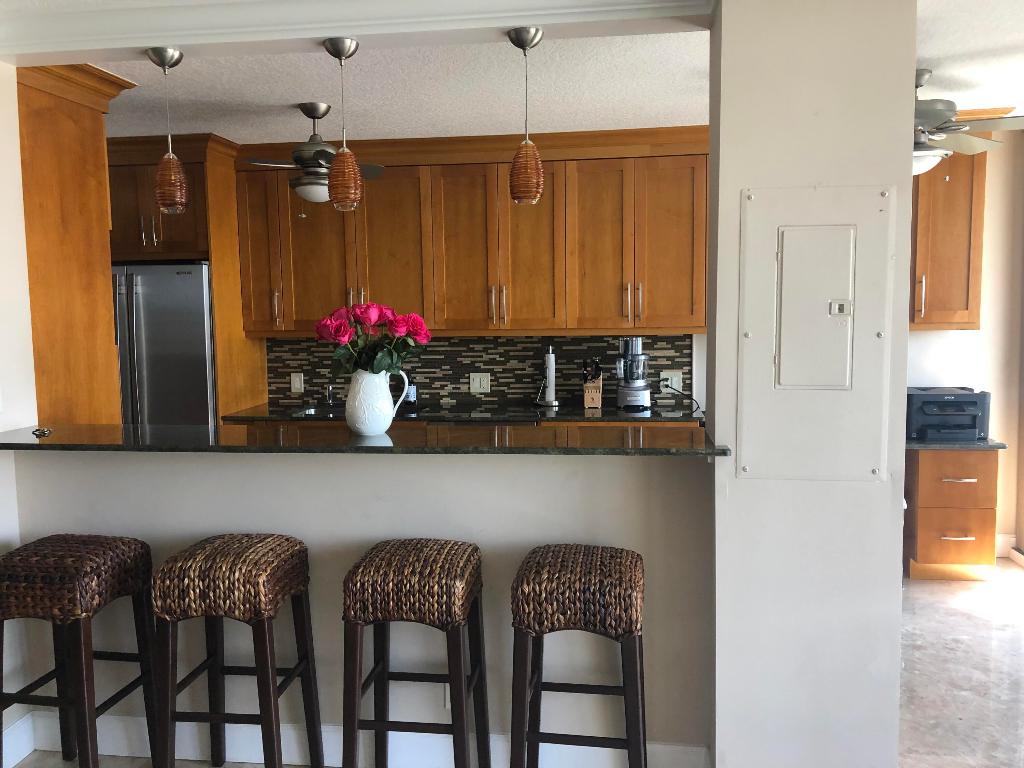 OCEANTREE CONDO - Residential Lease