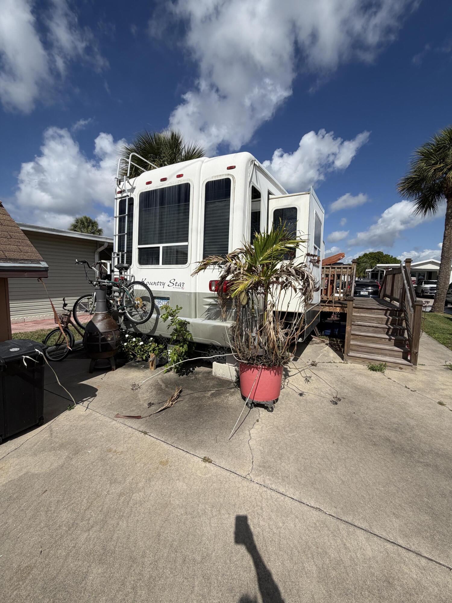 ANCIENT OAKS RV RESORT NO III - Residential