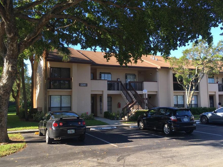 HOA ACCEPT ONLY 5% DOWN  NOT EASY TO FIND FOR CONDOS.
 Conveniently located to I-95 and Sawgrass Expressway.
Kitchen fully renovated, granite countertops,new appliances. Vaulted ceilings throughout the condo,New AC,Wi-Fi thermostat can be controlled from your smartphone!. Wall mount center and TV Bracket installed for the wireless look for your electronics.   
Quiet Neighborhood with night security.
Low HOA fee includes building insurance, maintenance, water/trash and cable with HBO

Plenty of guess parking,club house, pool, hot tub and Gym and more.