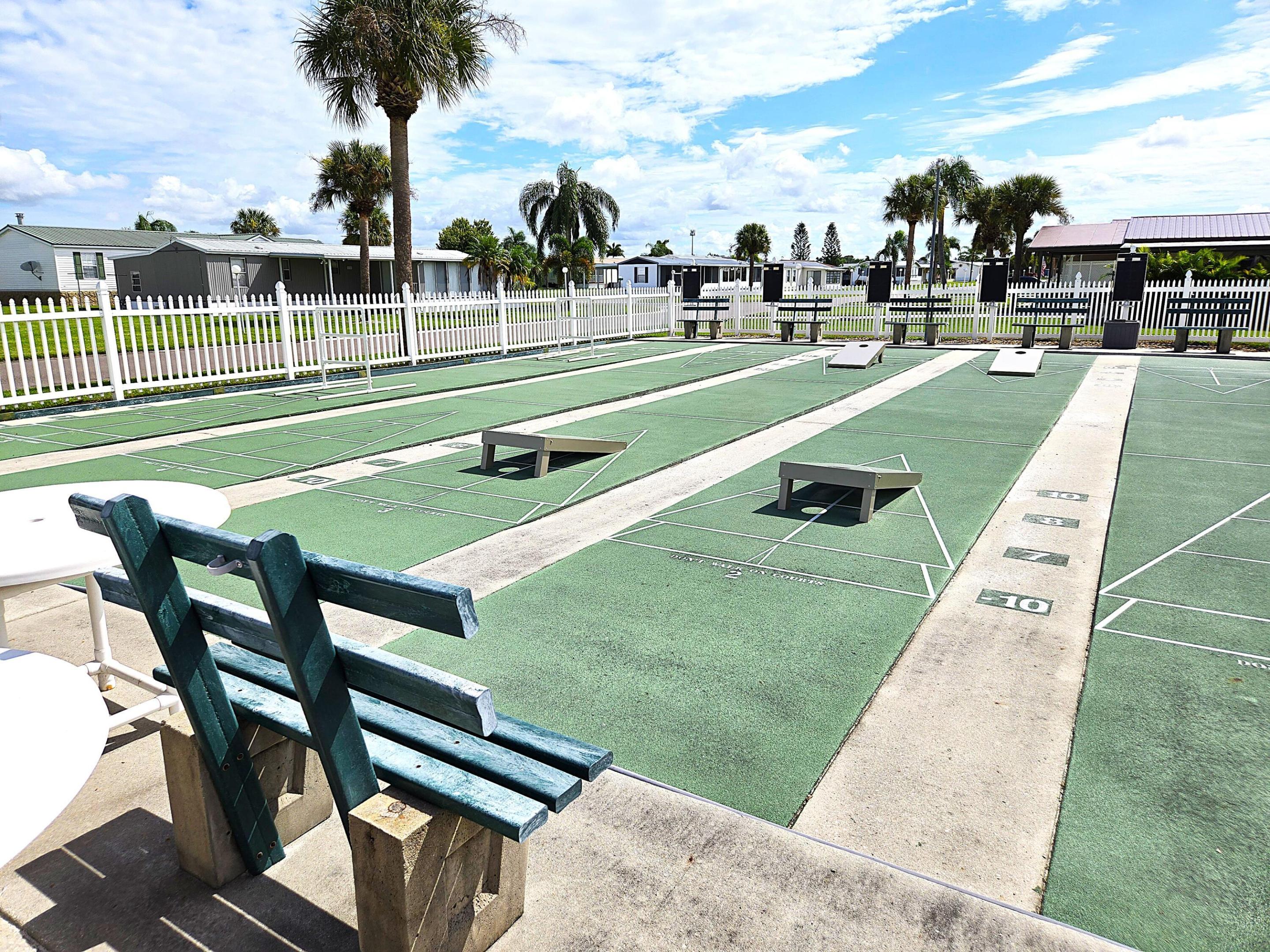 PALM VILLAGE RANCH - Residential