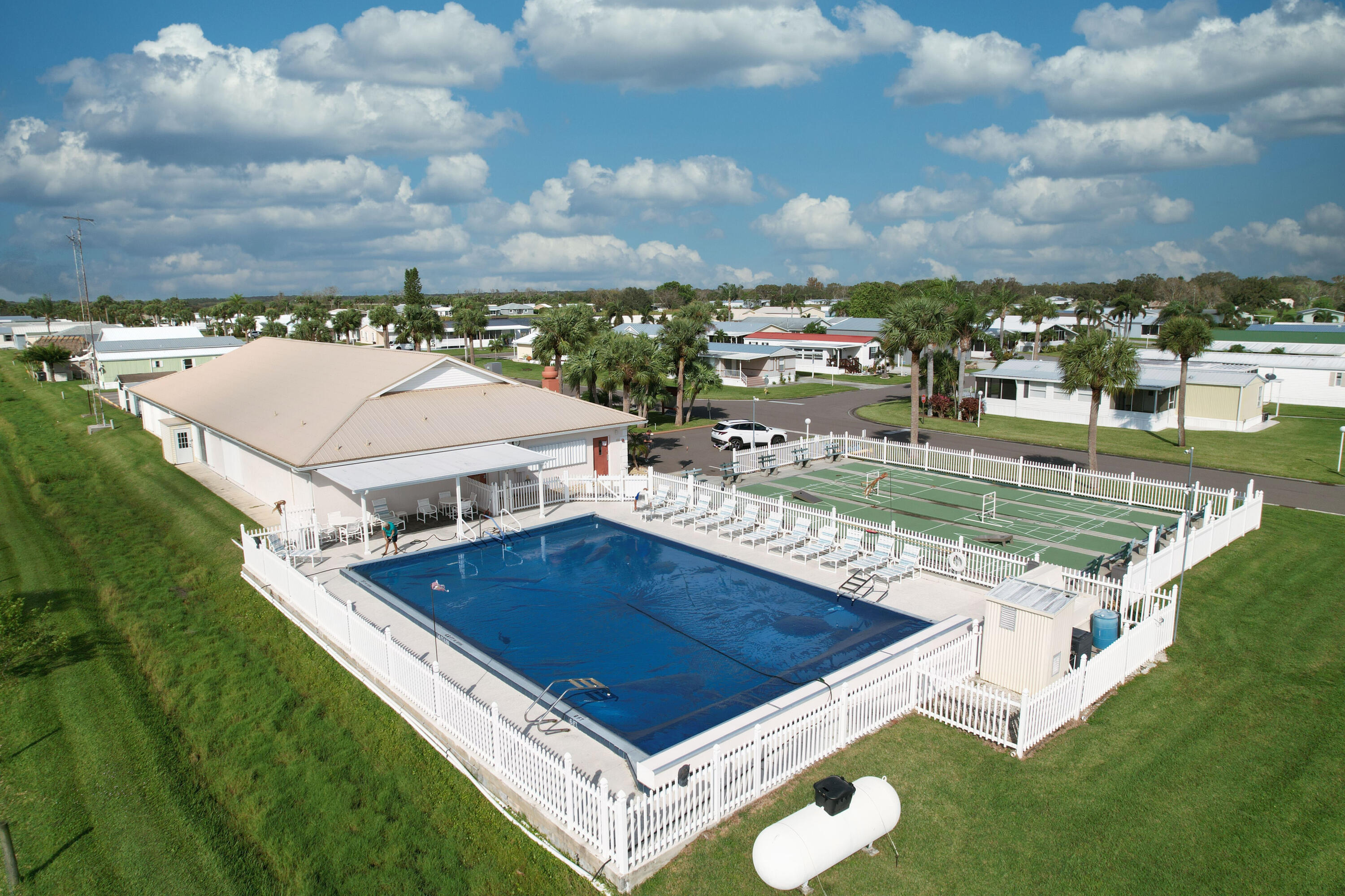 PALM VILLAGE RANCH - Residential