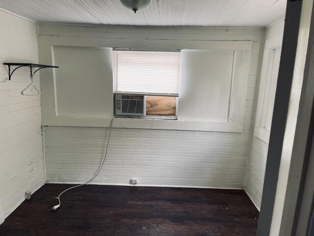 Irene Plaza - Residential