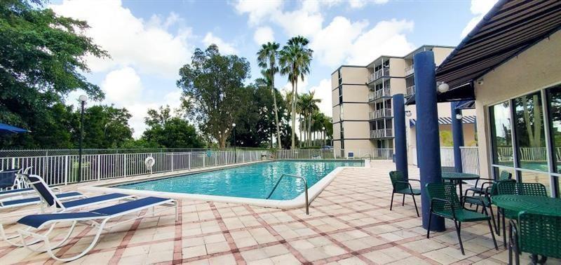 7035 NW 186th St D111