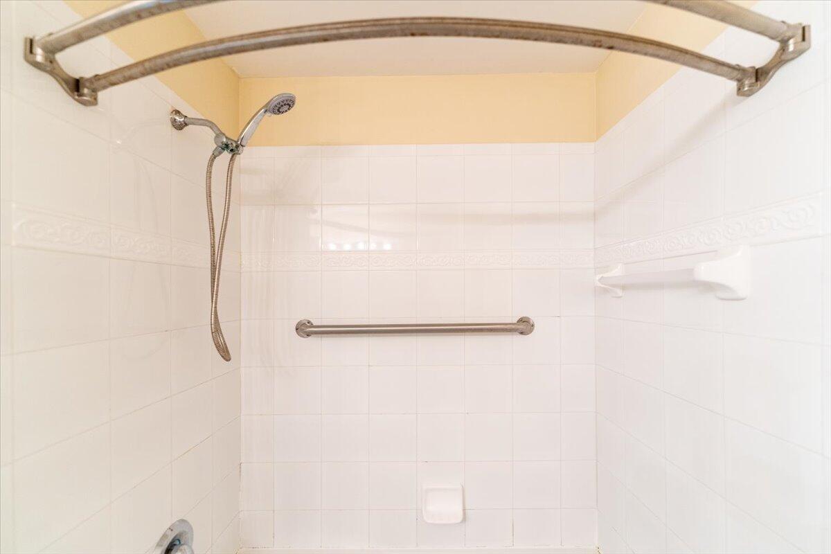 EAST LAKE VILLAGE NO 2 - Residential