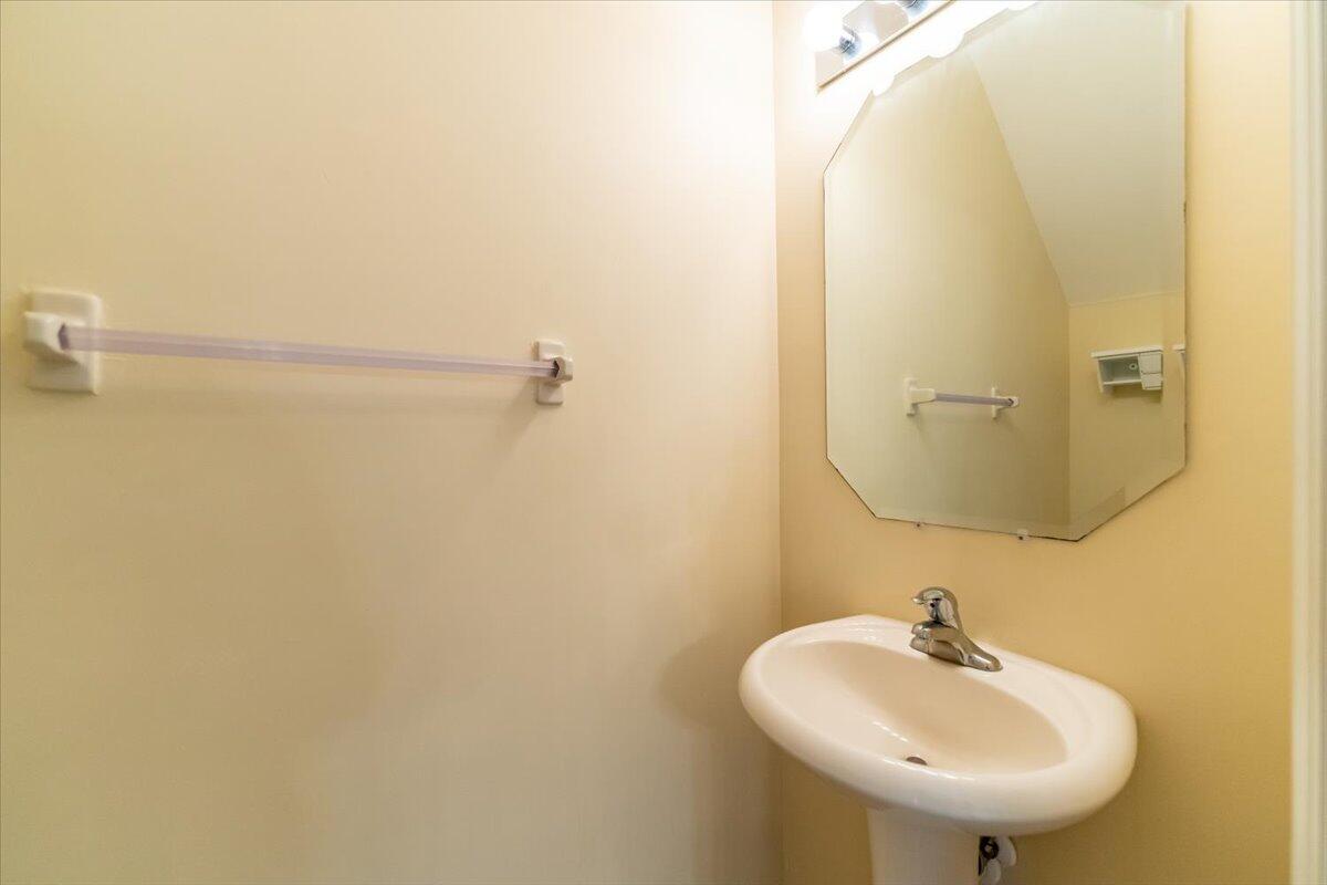 EAST LAKE VILLAGE NO 2 - Residential