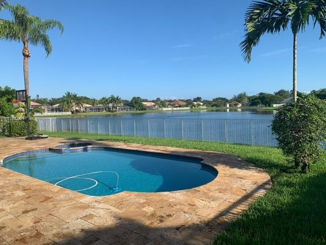 Estates Of Stirling Lake - Residential