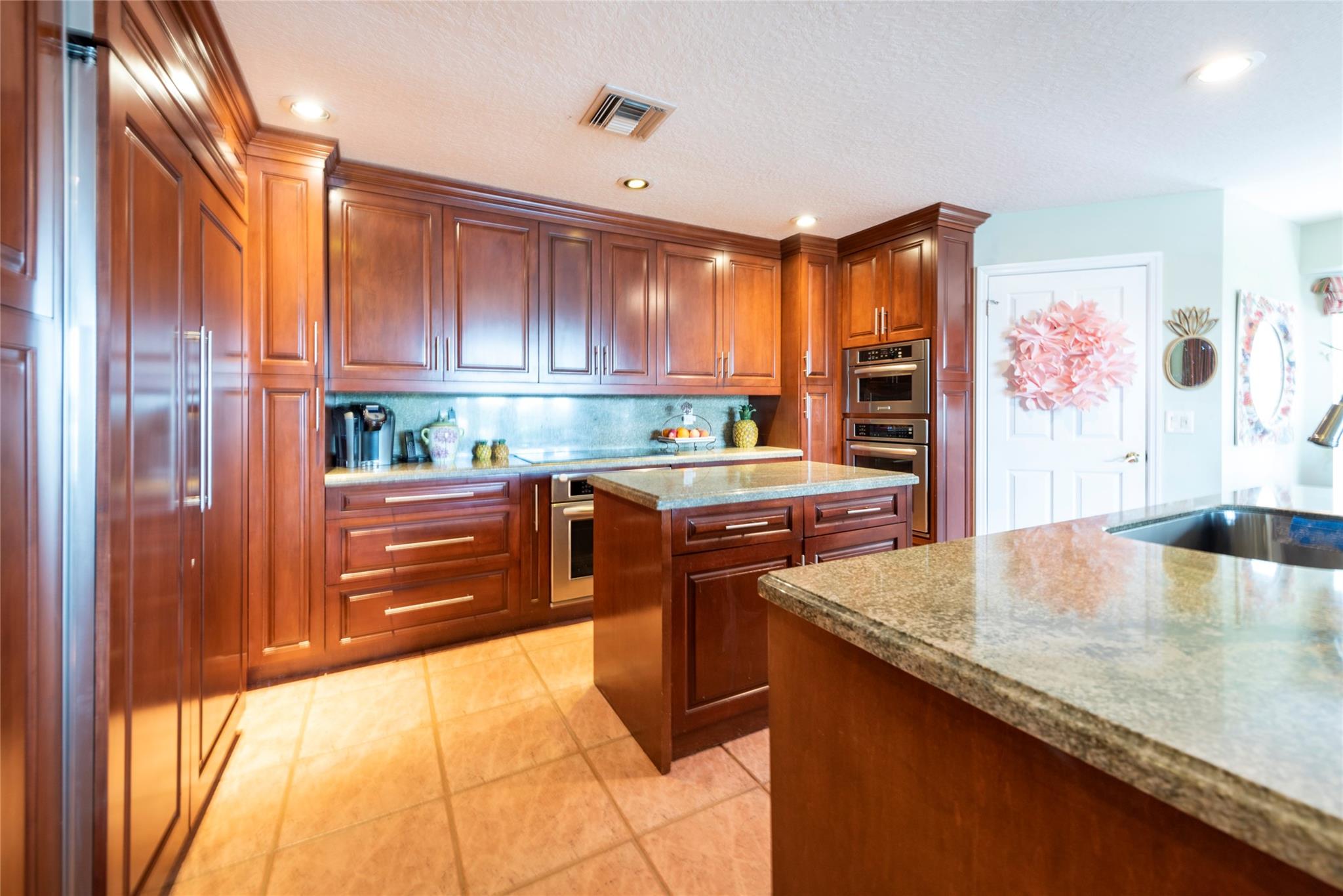Estates Of Stirling Lake - Residential