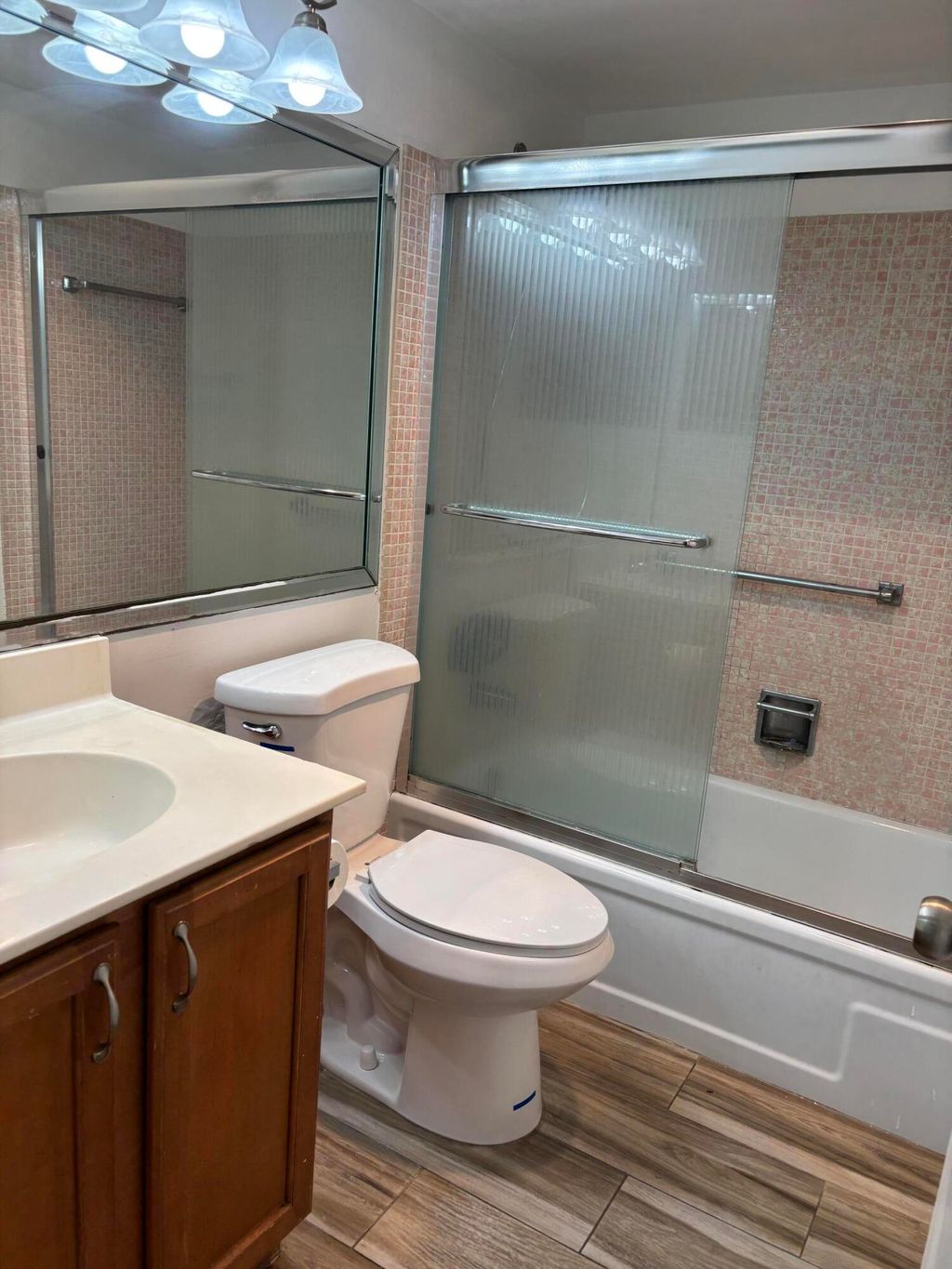 Photo of 218 Windsor, West Palm Beach, FL 33417 (MLS # B26022751)