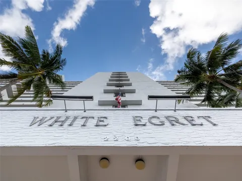 2200 NE 33rd Ave Unit 6E, Fort Lauderdale, FL MLS: F10500754