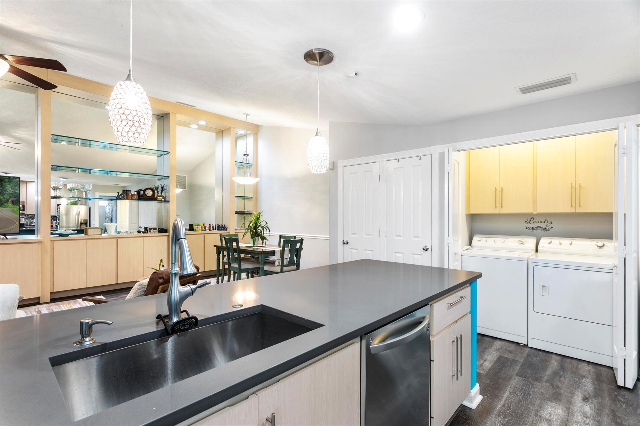 OAKS-SUNTERRACE 4 - Residential