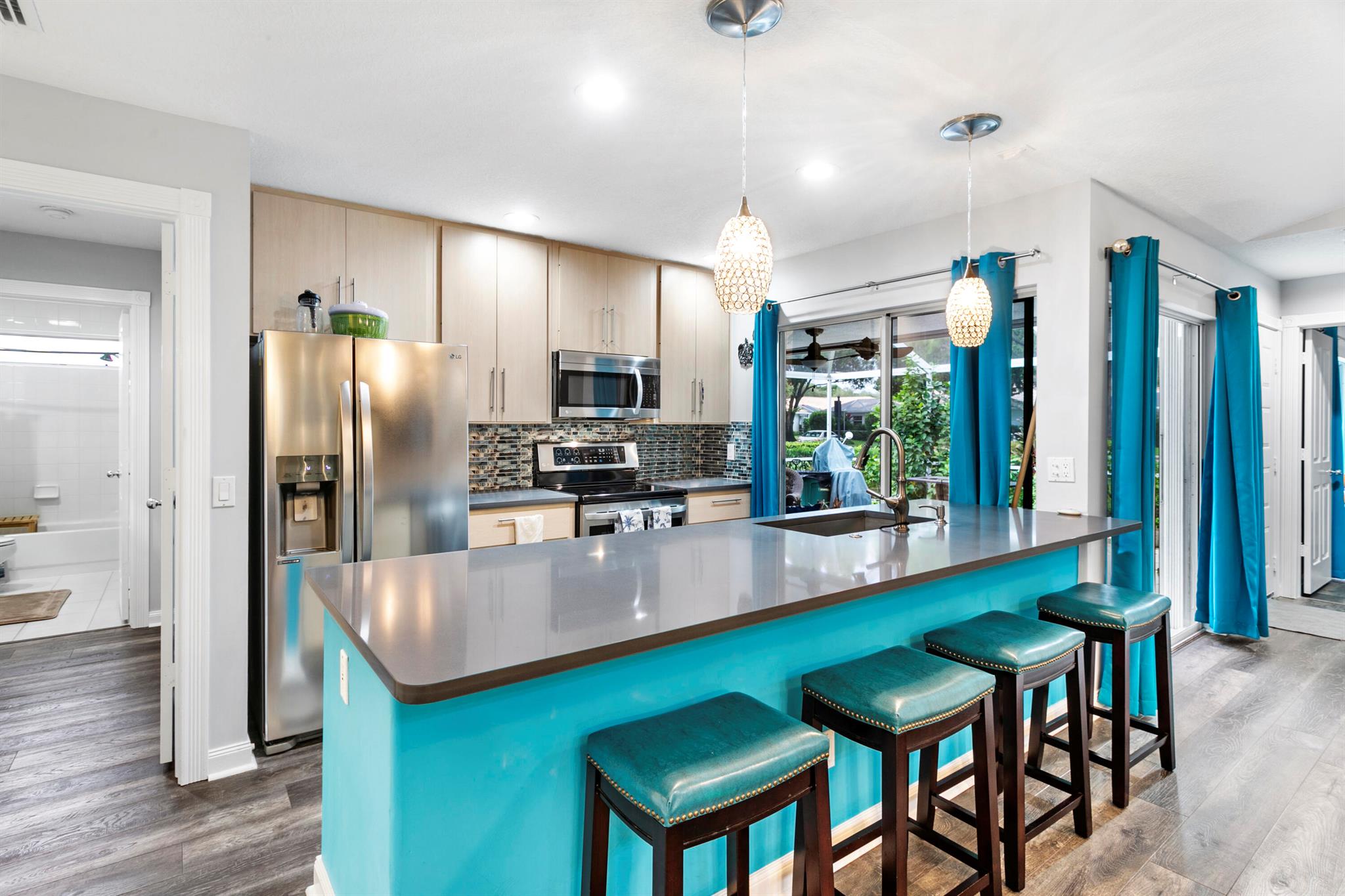OAKS-SUNTERRACE 4 - Residential