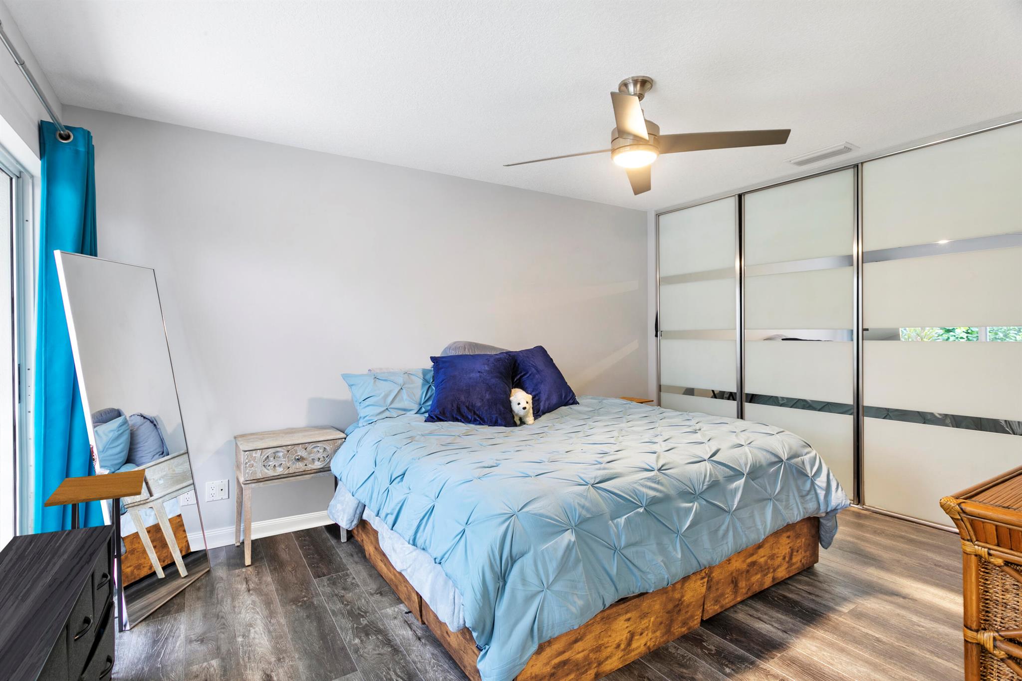 OAKS-SUNTERRACE 4 - Residential