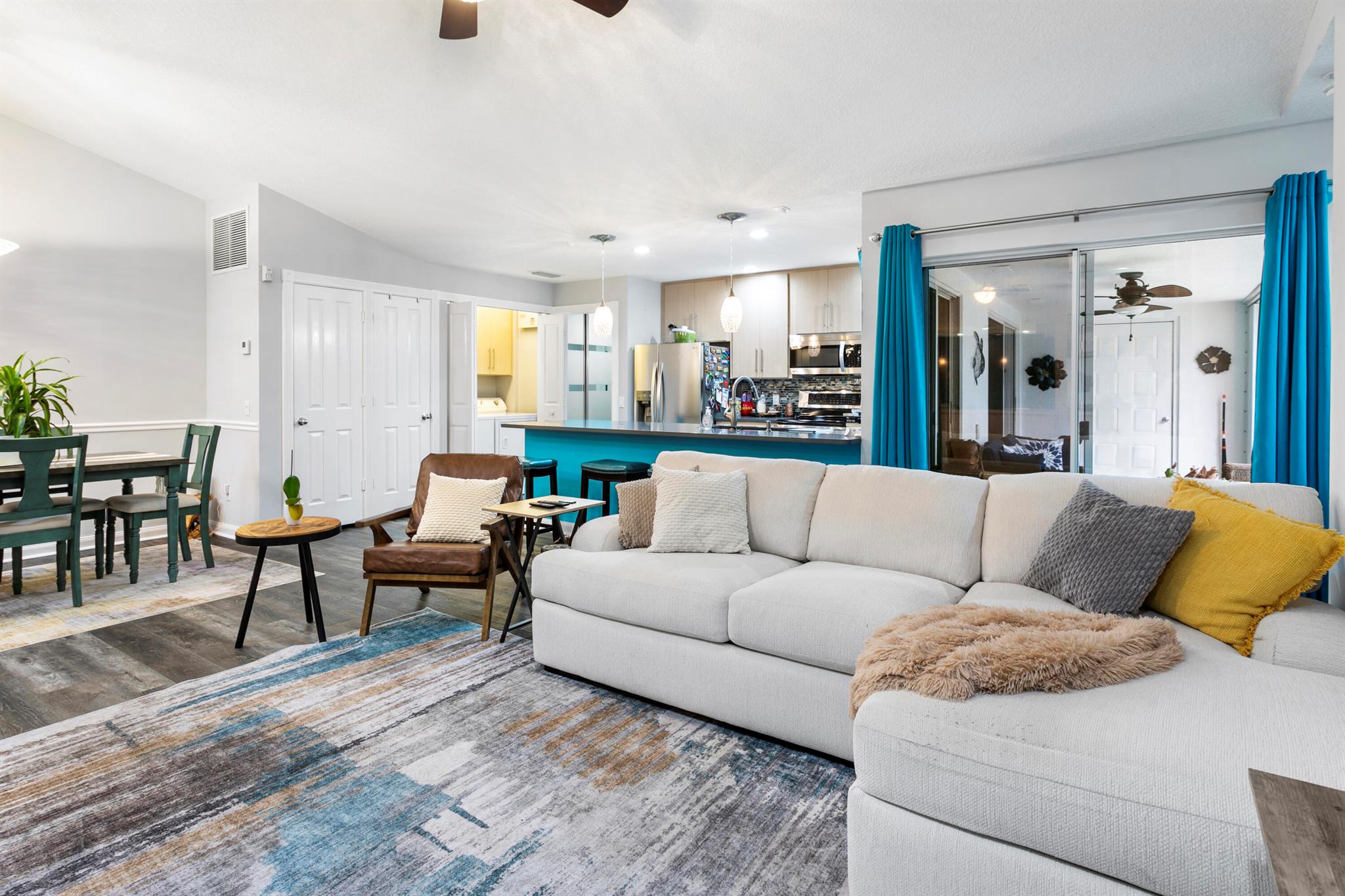 OAKS-SUNTERRACE 4 - Residential