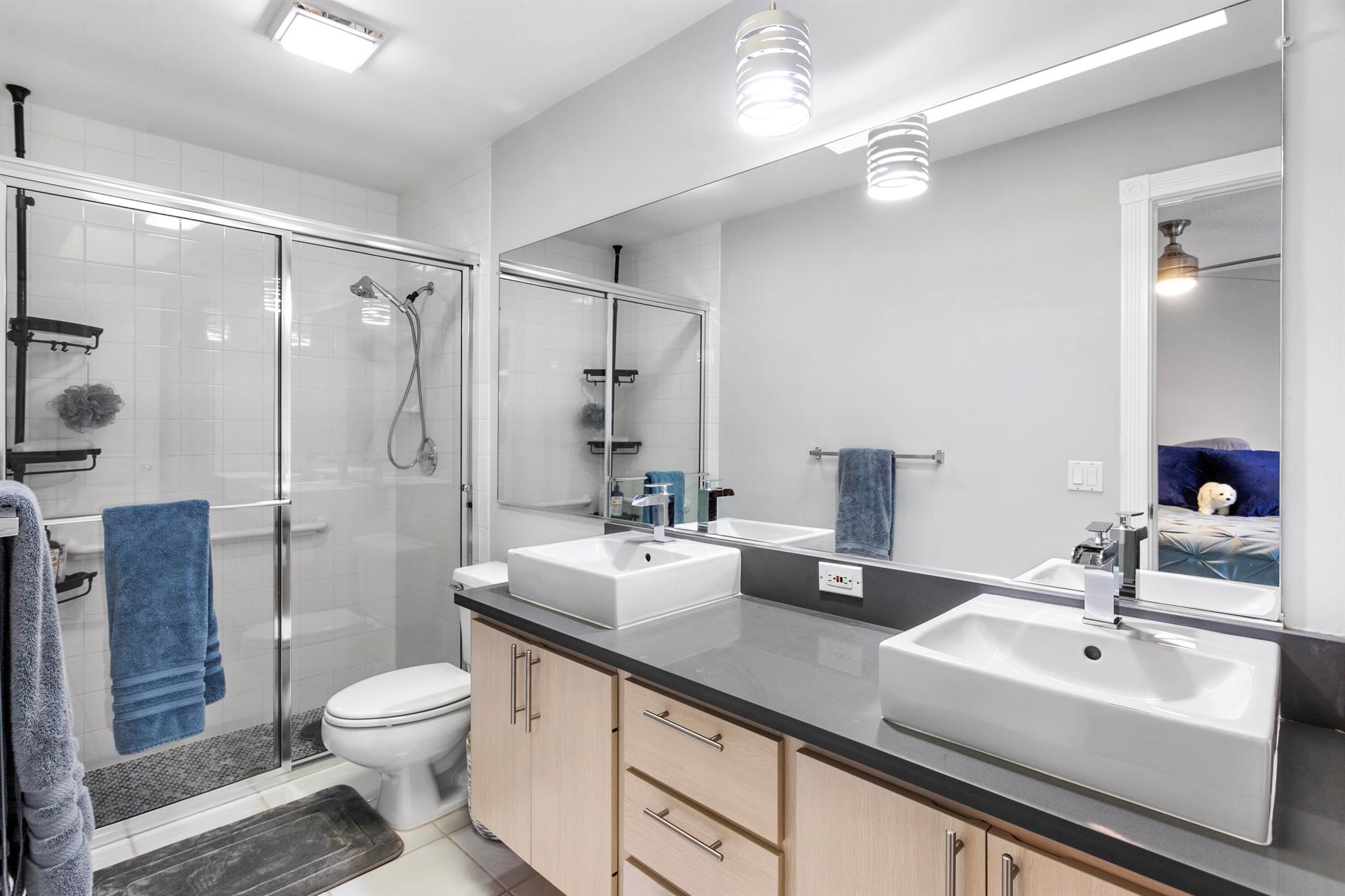 OAKS-SUNTERRACE 4 - Residential
