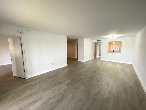Tiny photo for 14111 Royal Vista Drive #202, Delray Beach, FL 33484 (MLS # B26031607)