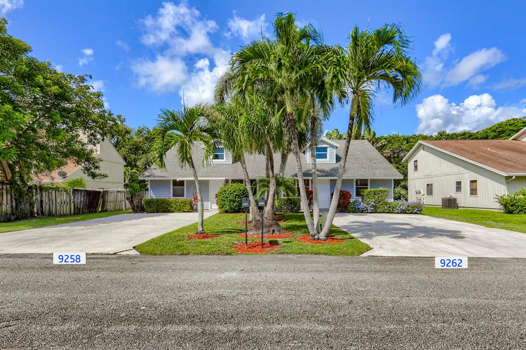 Beautifully remodeled 2 bedroom 2 bath villa on a quiet cul-de-sac street in highly sought-after Palm Beach Gardens. Water views, shade trees and tranquil backyard with a large outdoor patio perfect for BBQs, family and friends. Huge enclosed Florida room with add'l storage room, laundry room and washer/dryer included. Close to everything: shopping, Gardens Mall, dining, gym, highways, beaches and Palm Beach International Airport. Absolutely will NOT last!