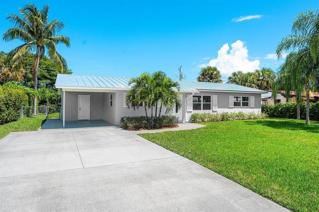 Photo of 2417 S Wallen Drive, Palm Beach Gardens, FL 33410 (MLS # R10829508)