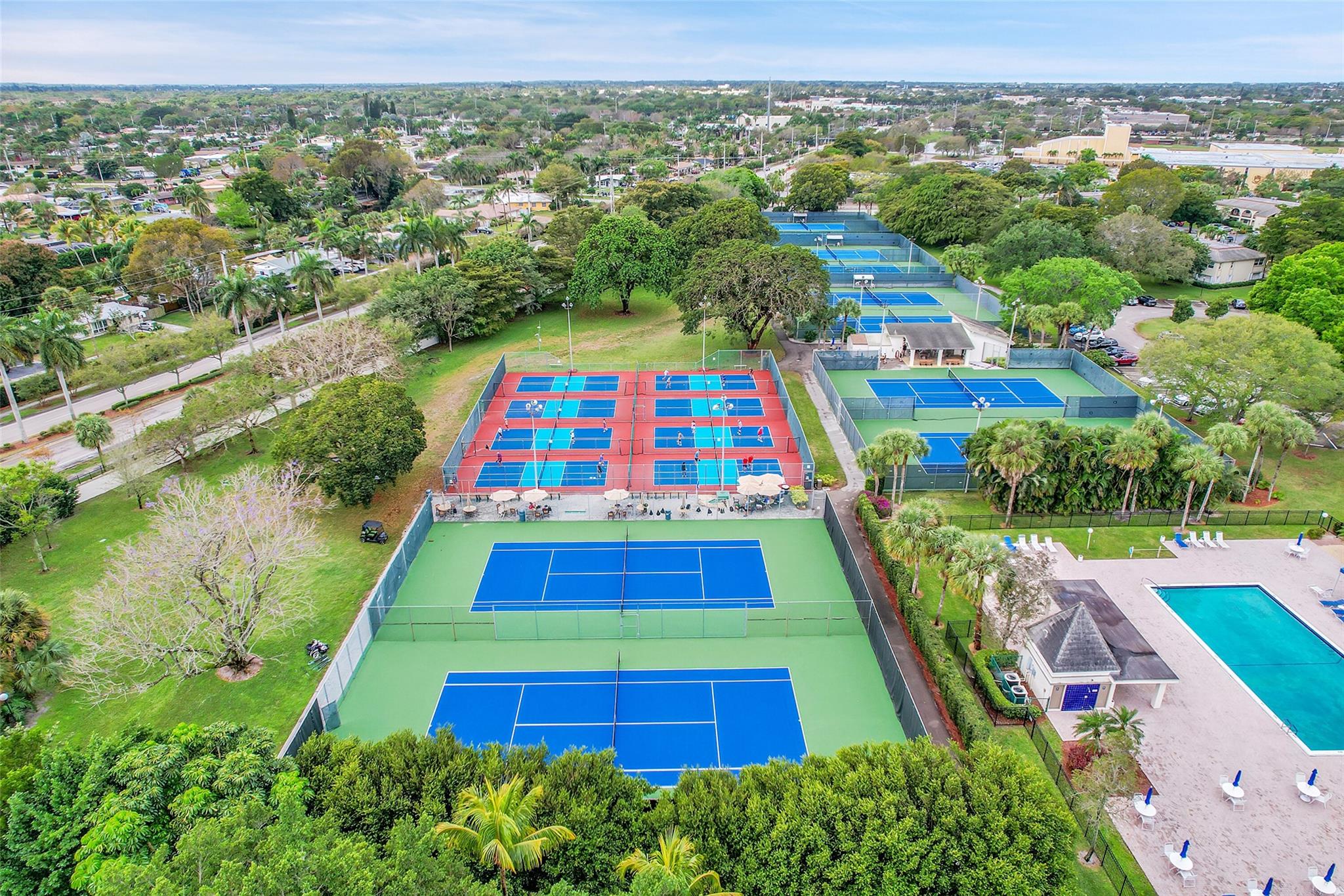 WYNMOOR VILLAGE - Residential