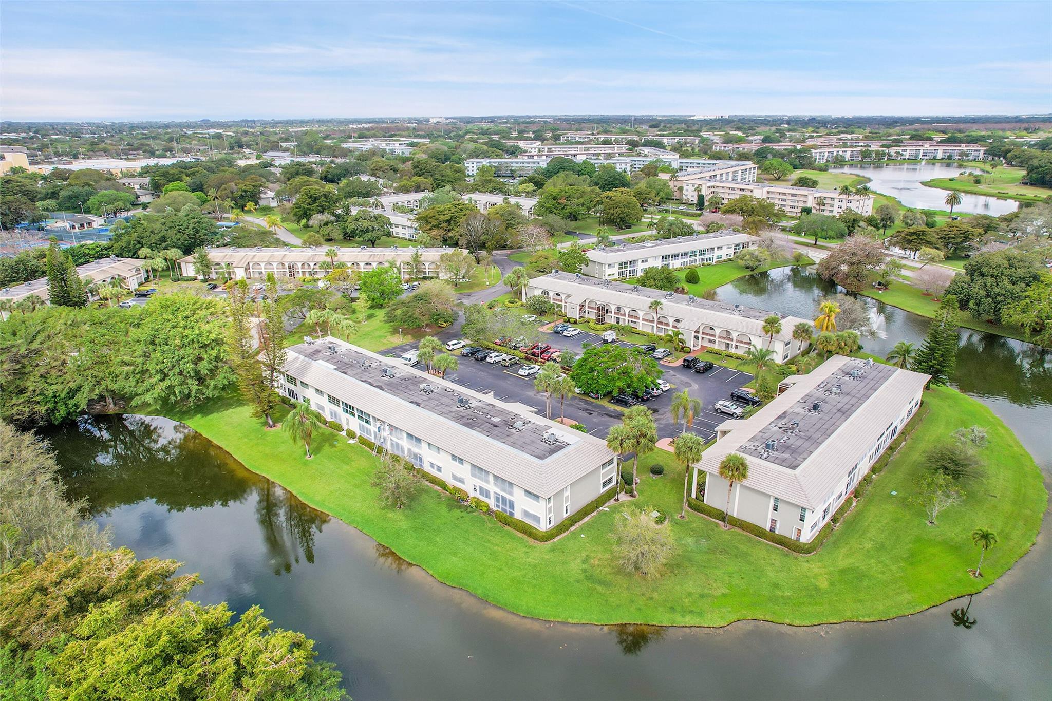 WYNMOOR VILLAGE - Residential