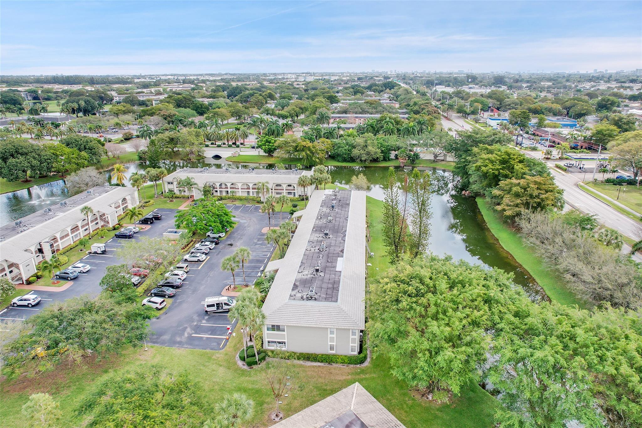 WYNMOOR VILLAGE - Residential