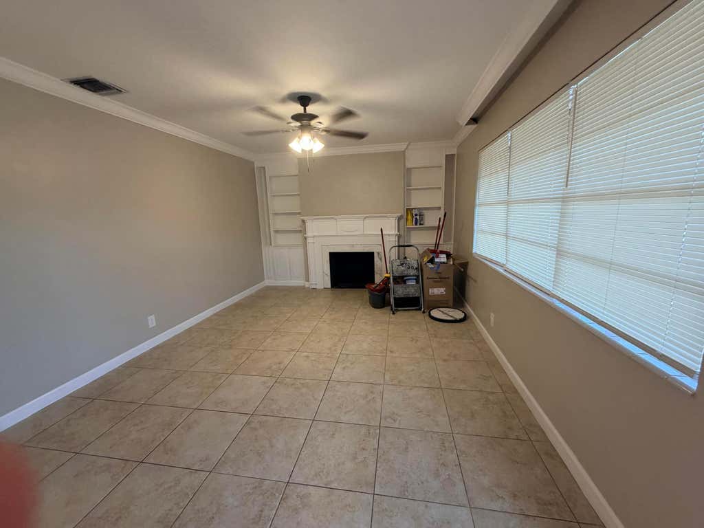 Photo of 121 N 12TH Street, Lantana, FL 33462 (MLS # B26054427)
