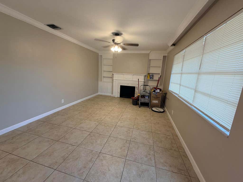 Photo of 121 N 12TH Street, Lantana, FL 33462 (MLS # B26054427)