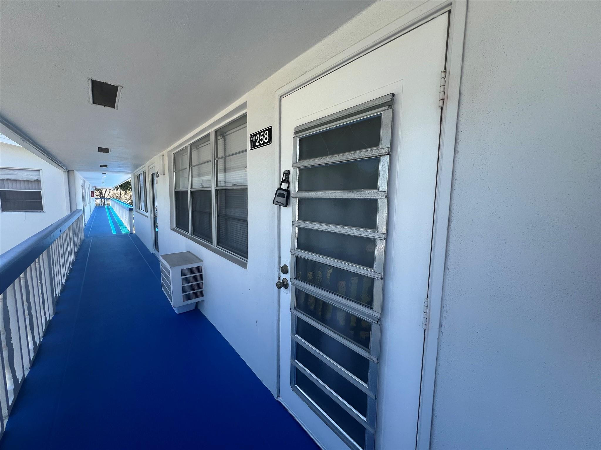 MARKHAM L CONDO - Residential