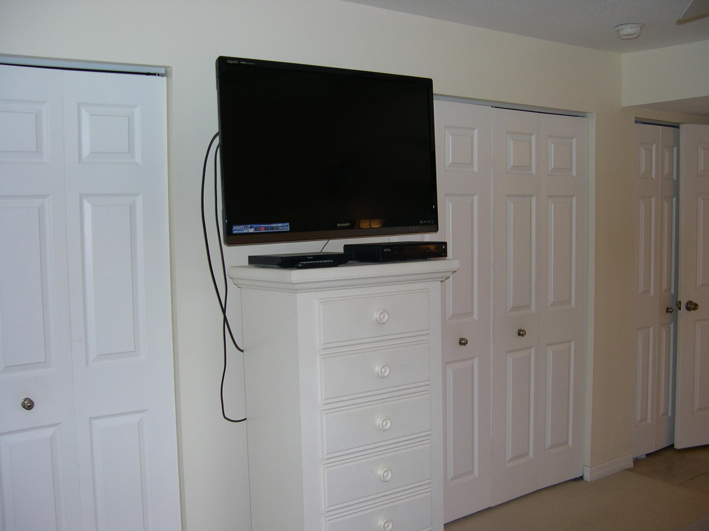 COLONNADES CONDOMINIUM  NO 8 - Residential